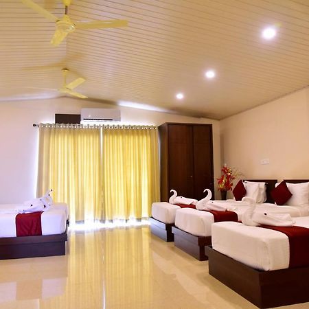 Hotel Coorg Palace 마디케리 외부 사진