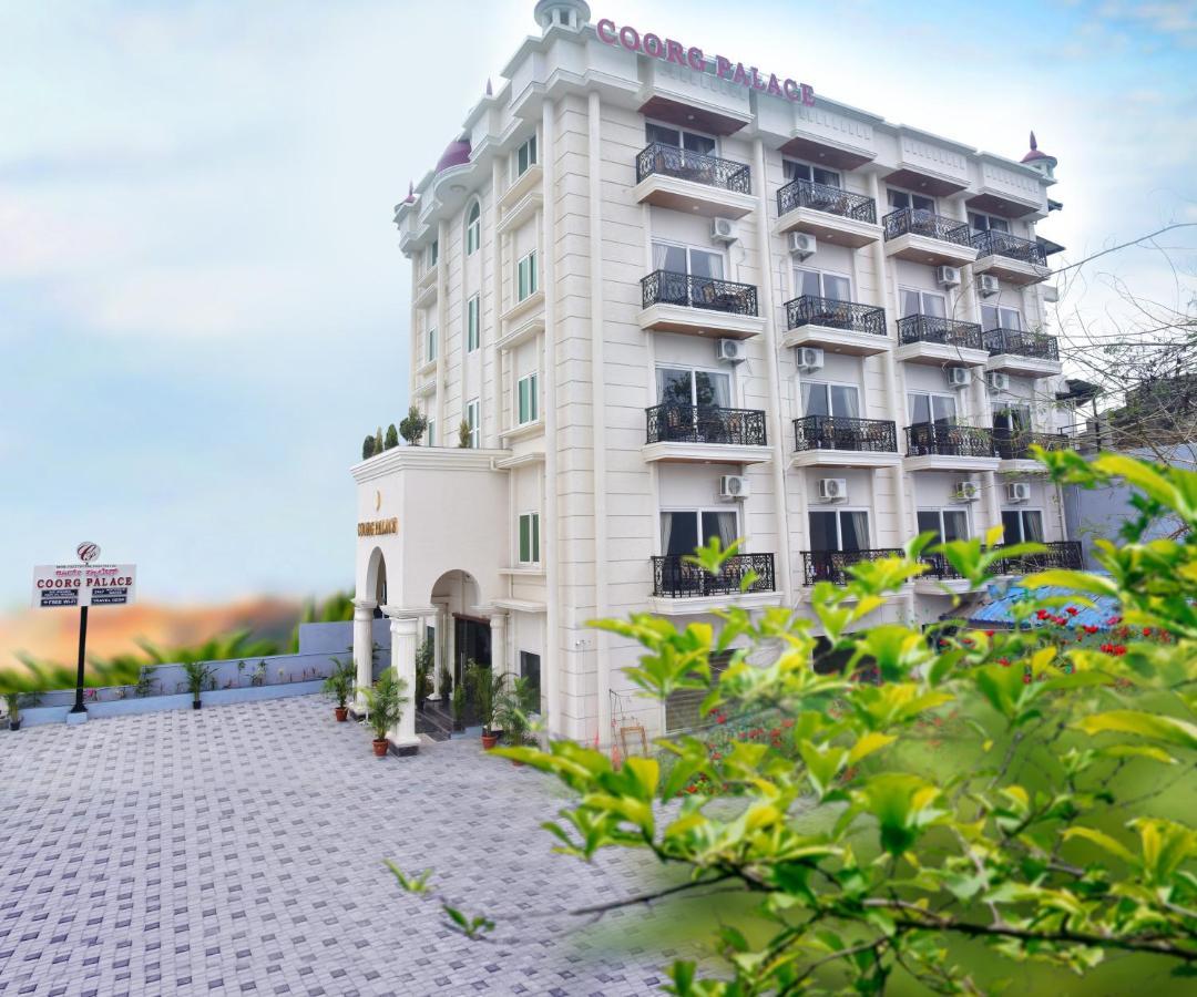 Hotel Coorg Palace 마디케리 외부 사진