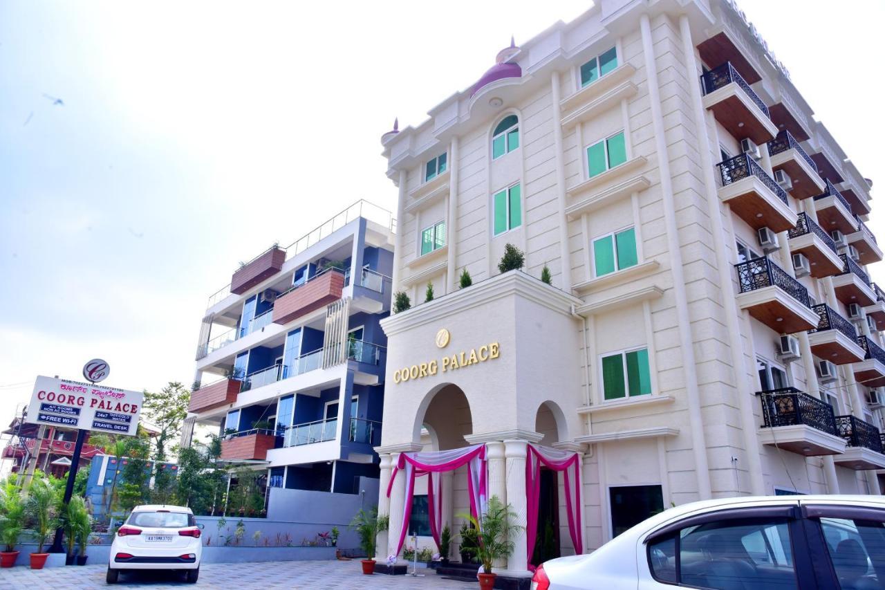 Hotel Coorg Palace 마디케리 외부 사진