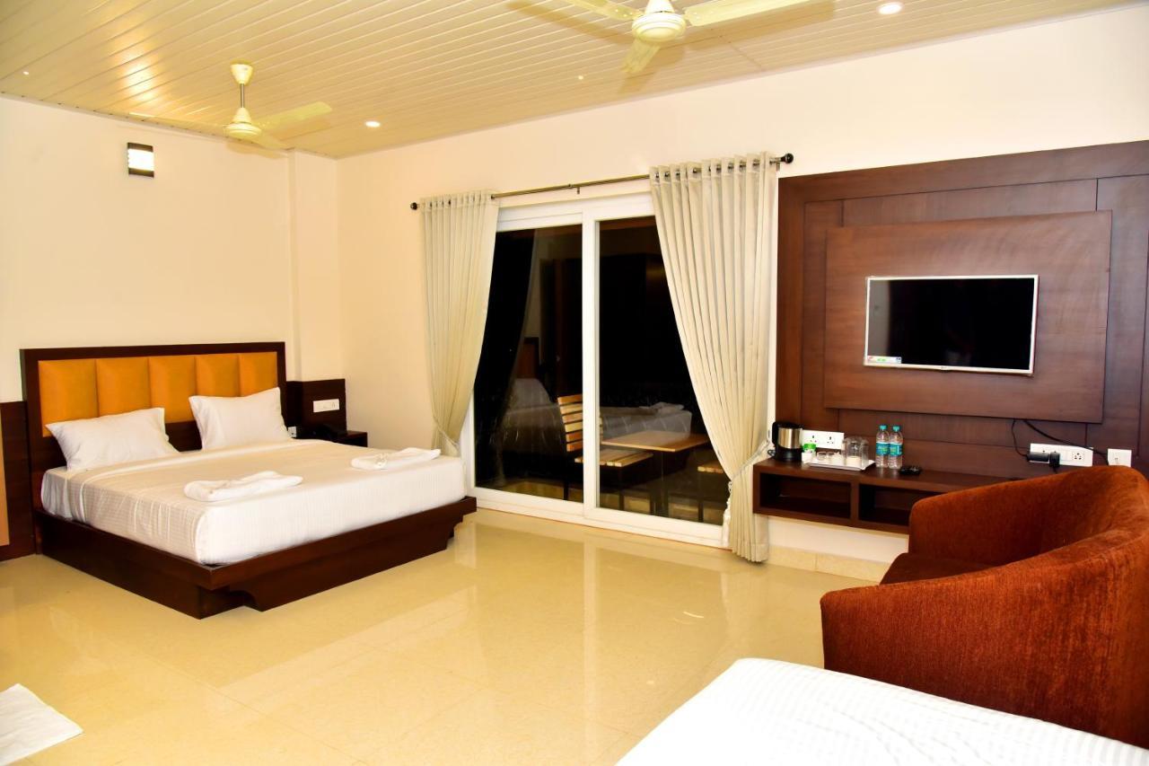 Hotel Coorg Palace 마디케리 외부 사진