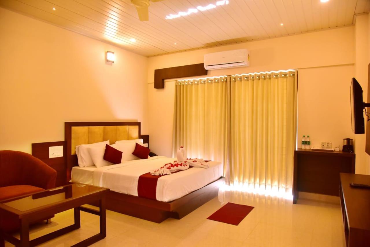 Hotel Coorg Palace 마디케리 외부 사진