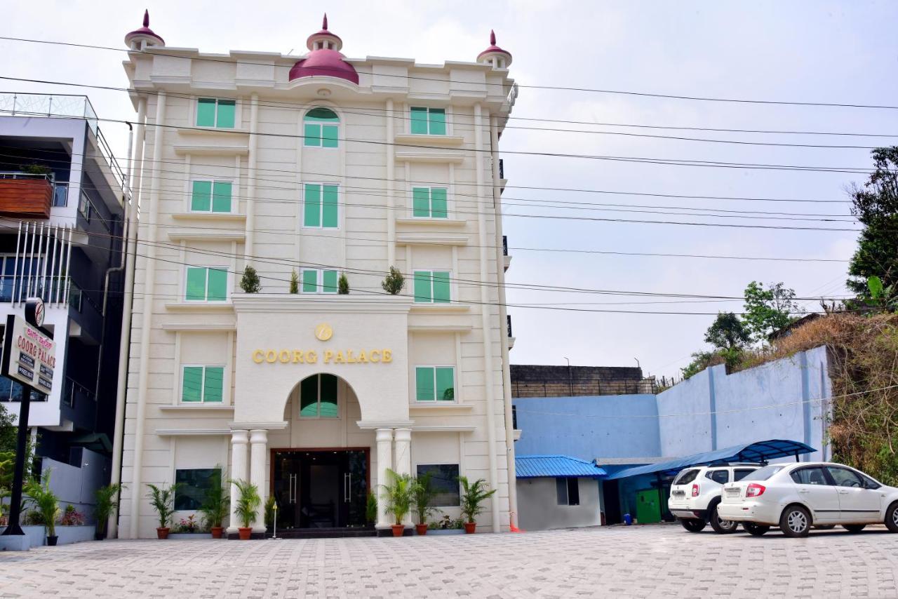 Hotel Coorg Palace 마디케리 외부 사진