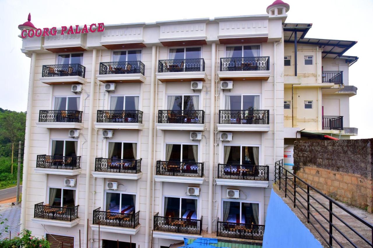 Hotel Coorg Palace 마디케리 외부 사진